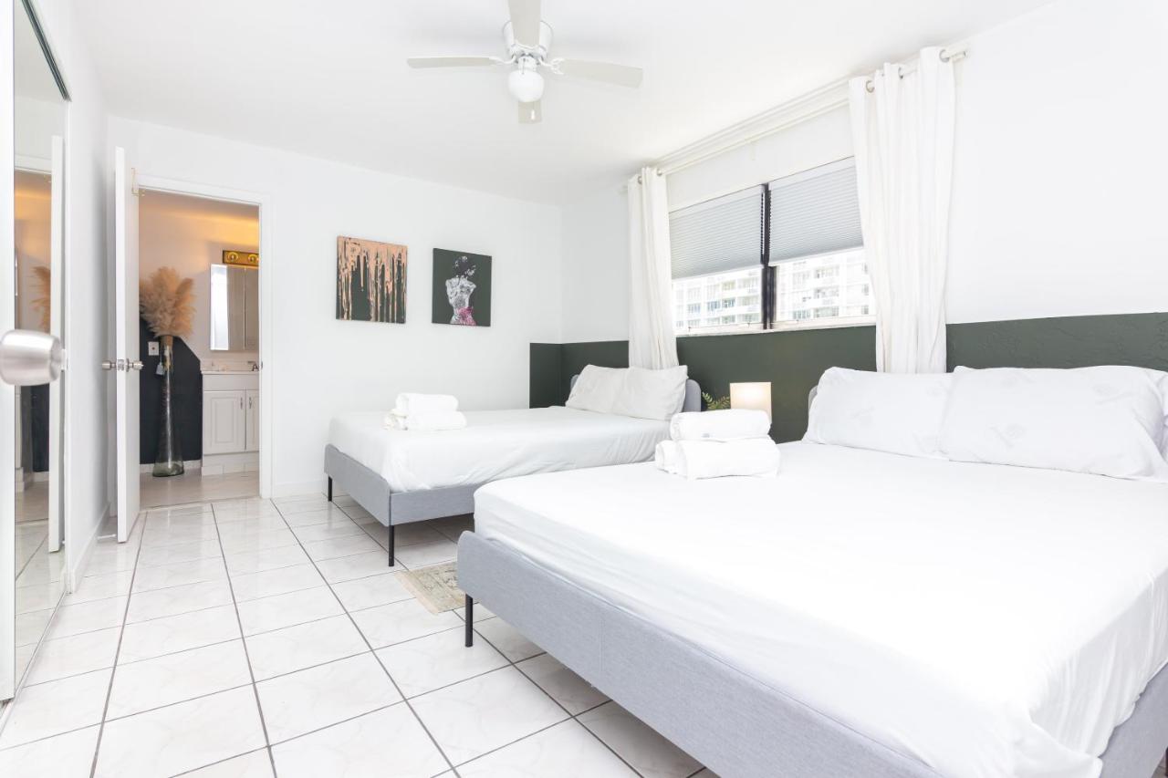 One Bedroom Apartment - With Parking & Balcony - Heart Of Wynwood 마이애미 외부 사진